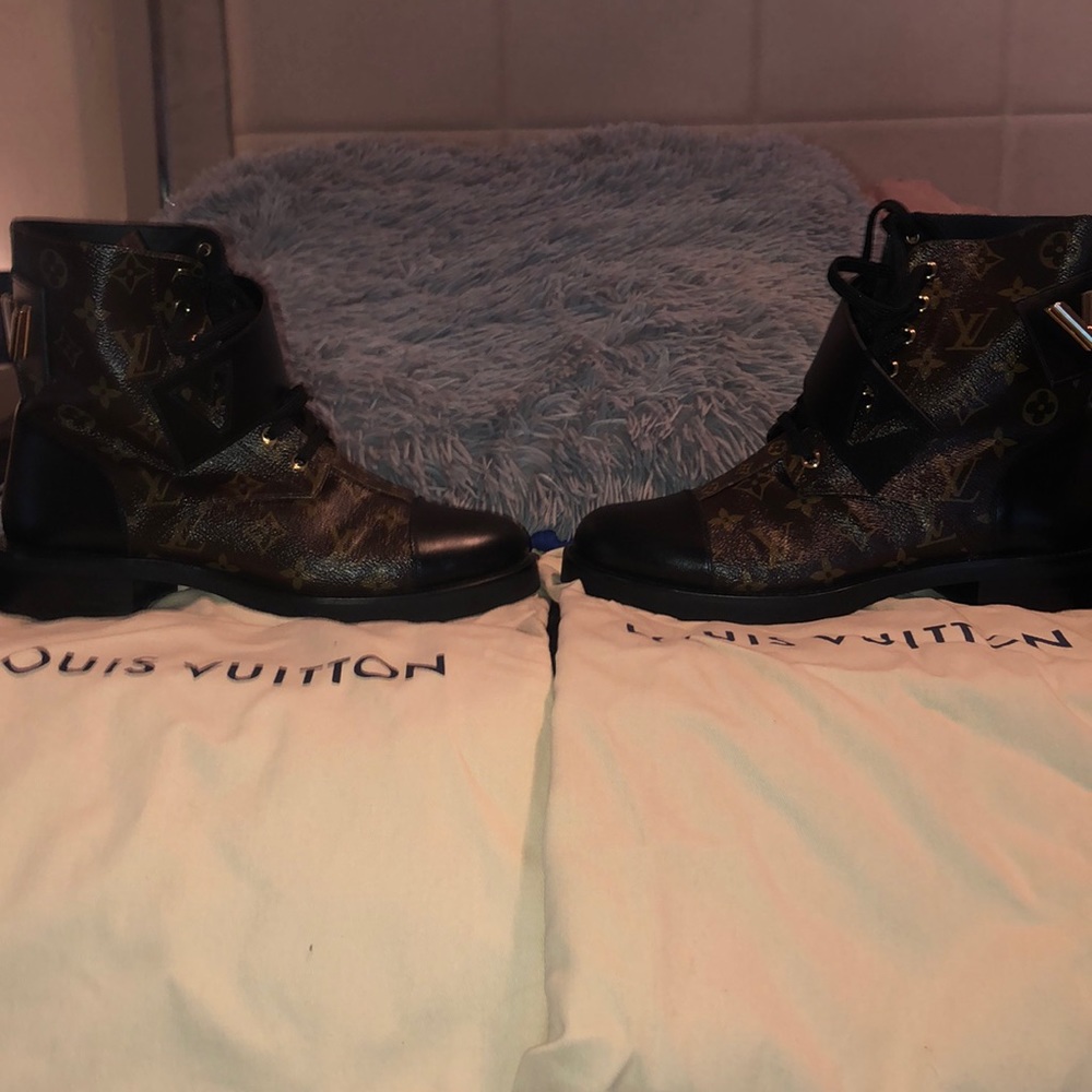 Louis Vuitton ankle boots